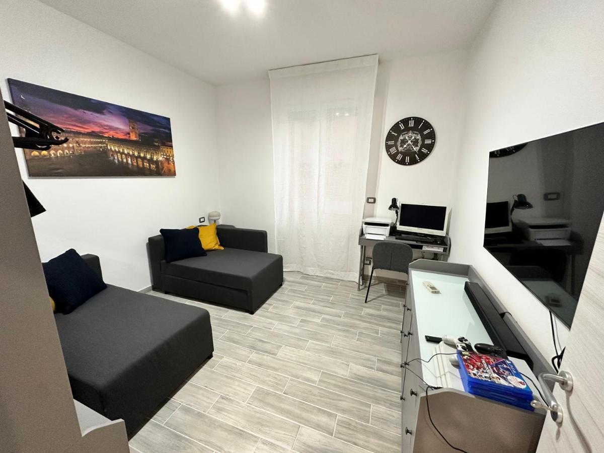 Gemma Suites Whole Apartment Болоня Екстериор снимка