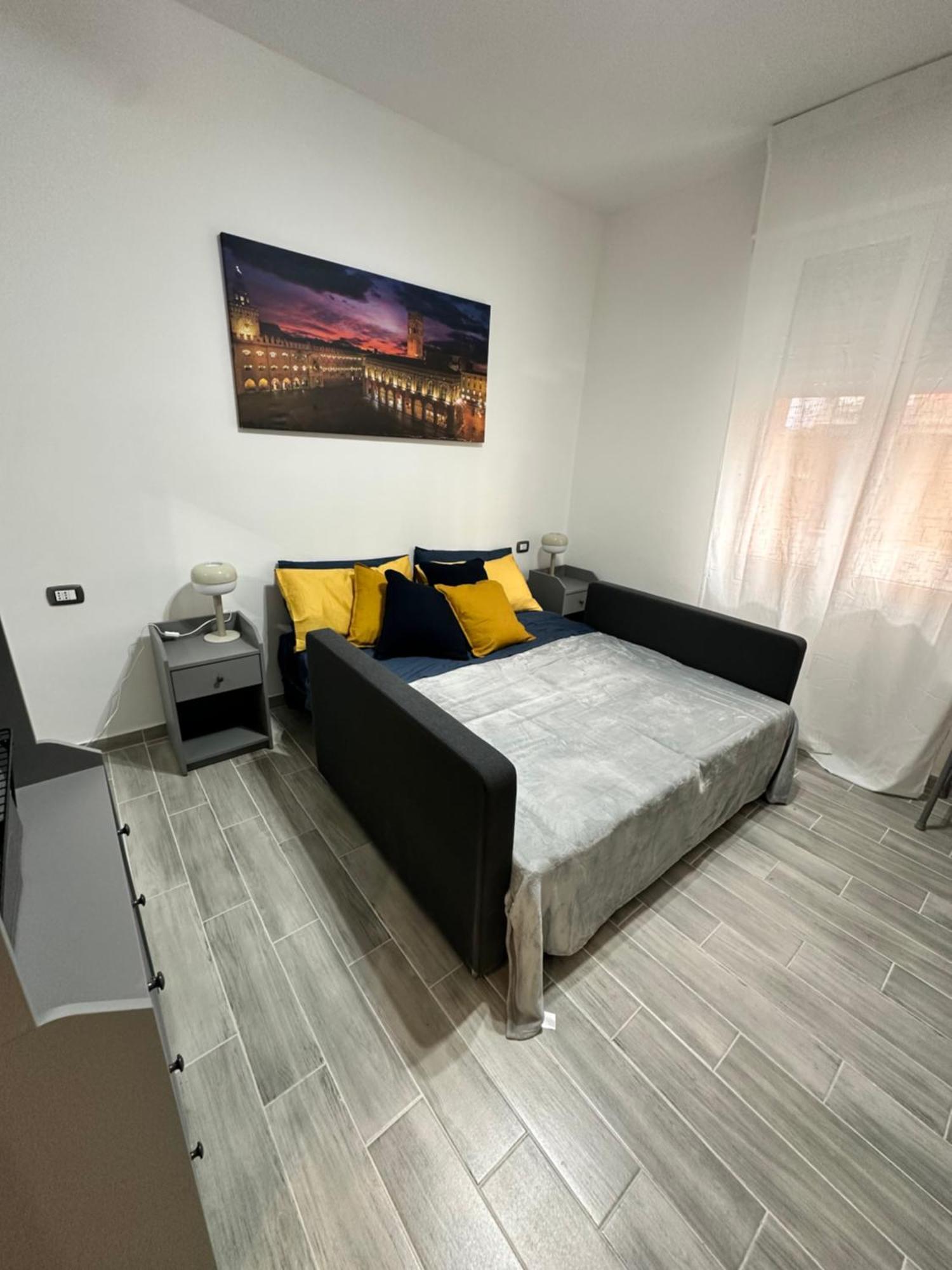Gemma Suites Whole Apartment Болоня Екстериор снимка
