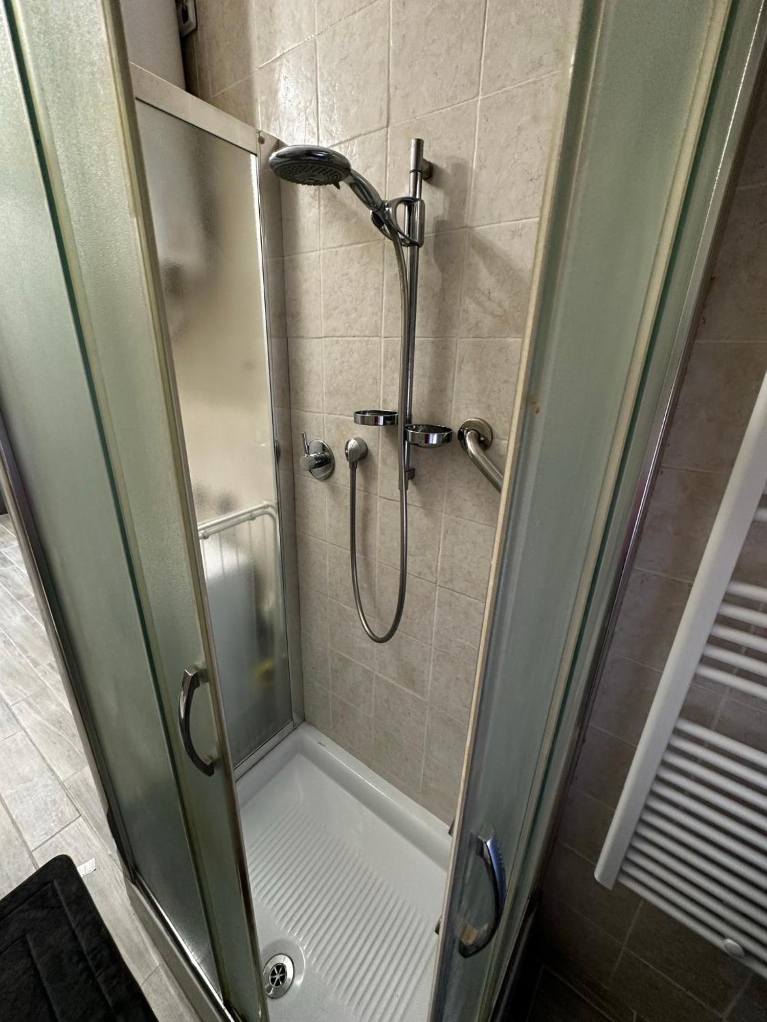 Gemma Suites Whole Apartment Болоня Екстериор снимка